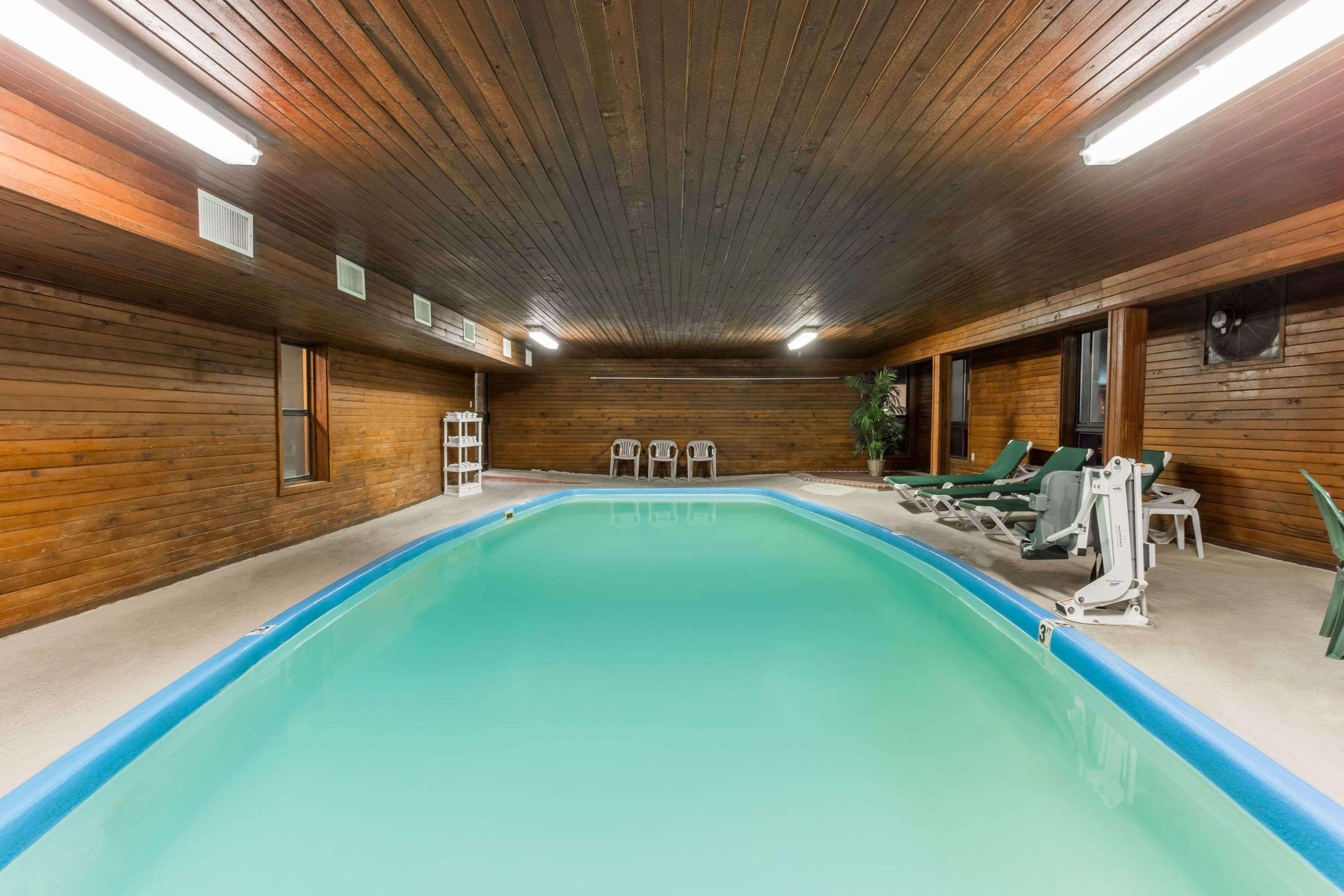 Days Inn By Wyndham Colby Εξωτερικό φωτογραφία
